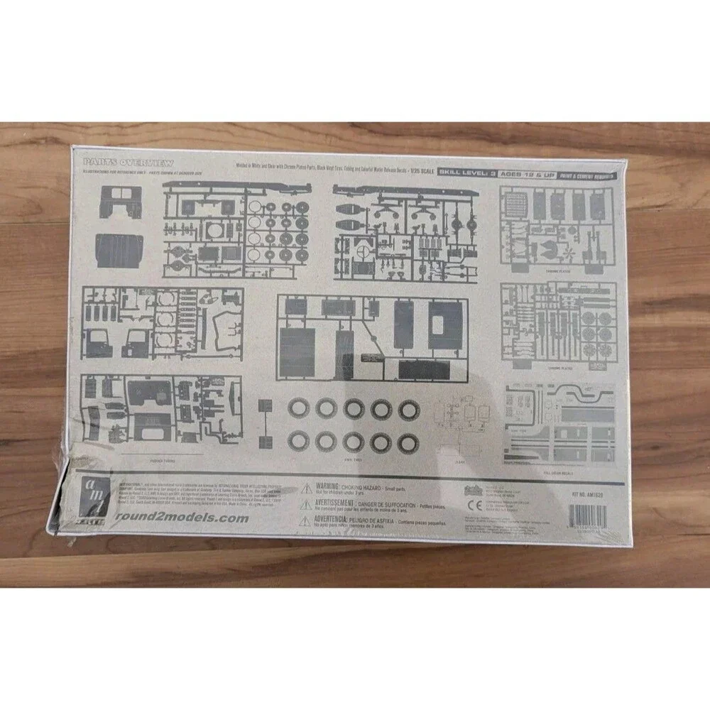 ERTL AMT 1:25 International Transtar 4300 Eagle AMT-629 Sealed 2009 - READ DESC!